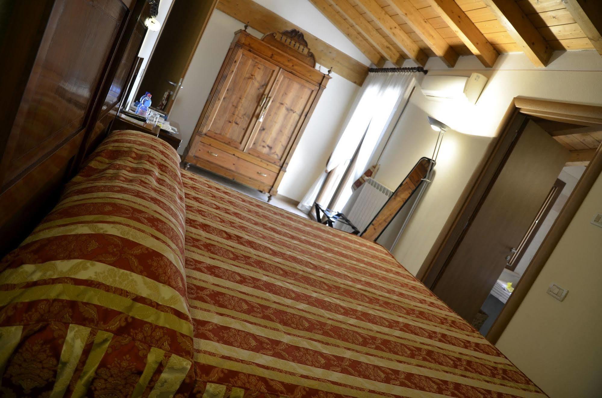 9 Muse Bed And Breakfast Canneto sull'Oglio 외부 사진